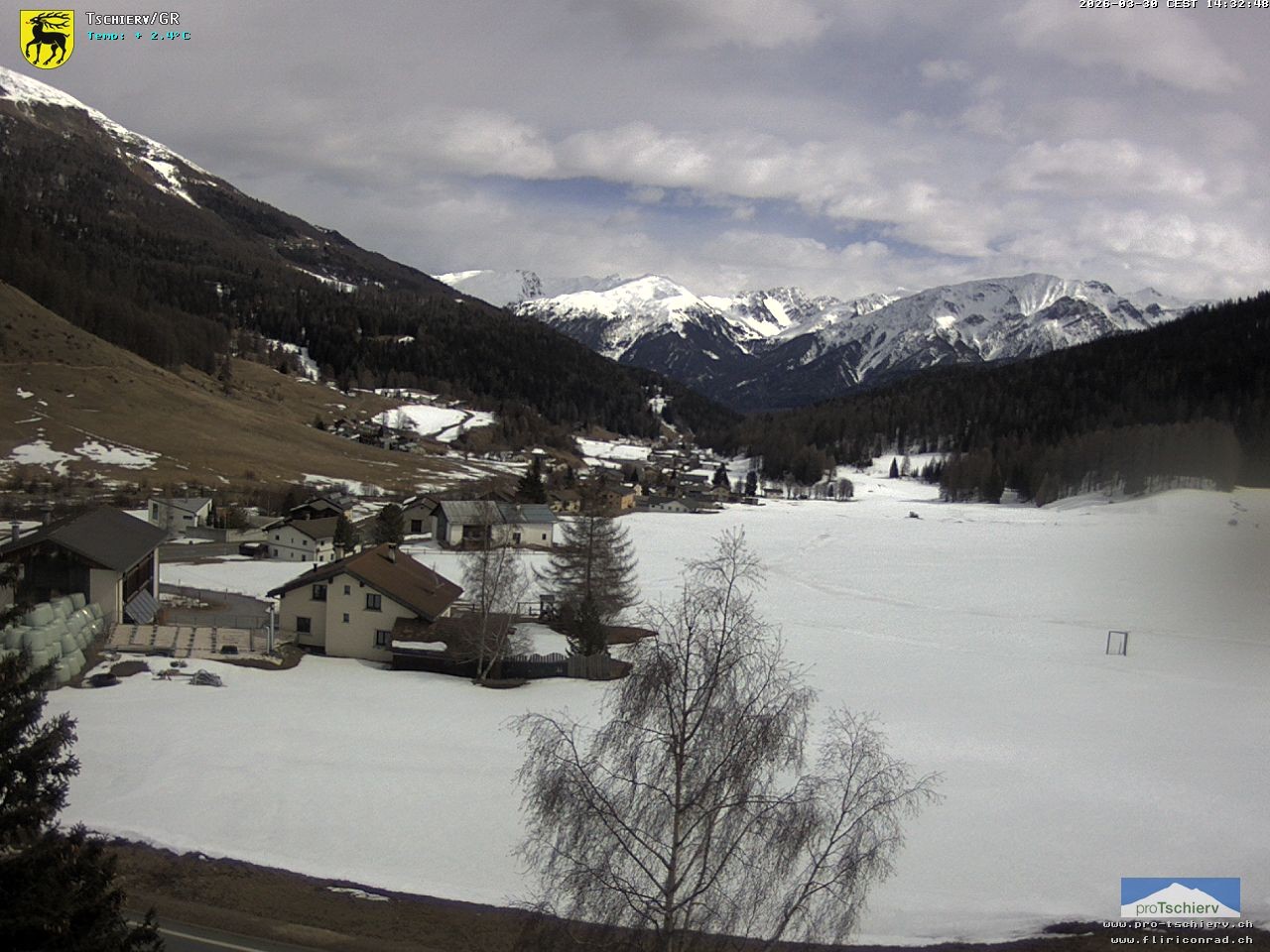 Archiv Foto Webcam Dorf Tschierv