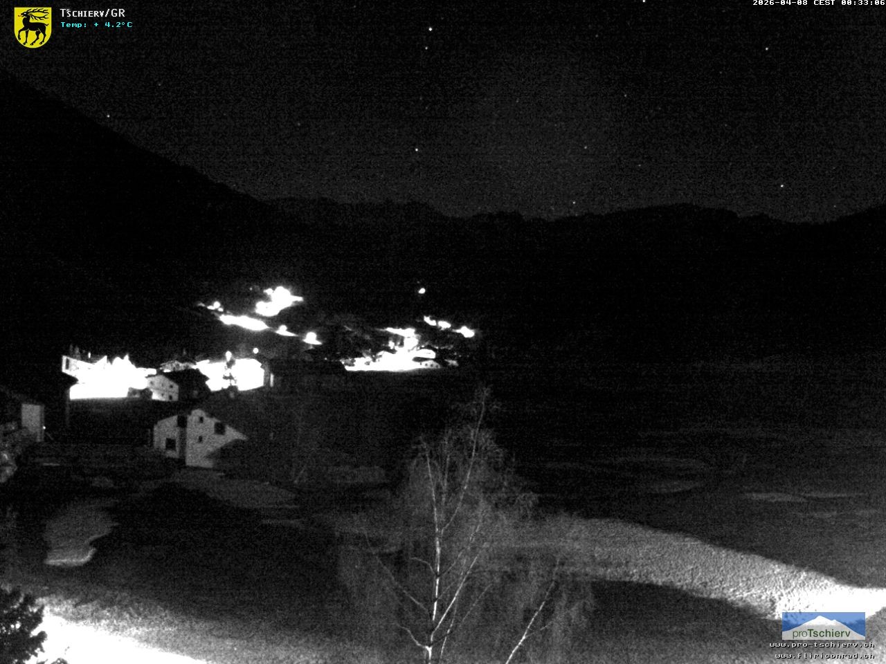 Archiv Foto Webcam Dorf Tschierv