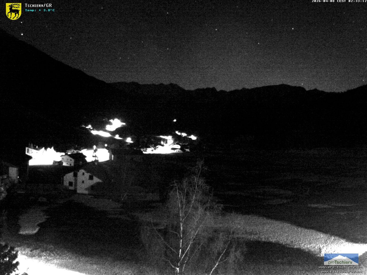 Archiv Foto Webcam Dorf Tschierv