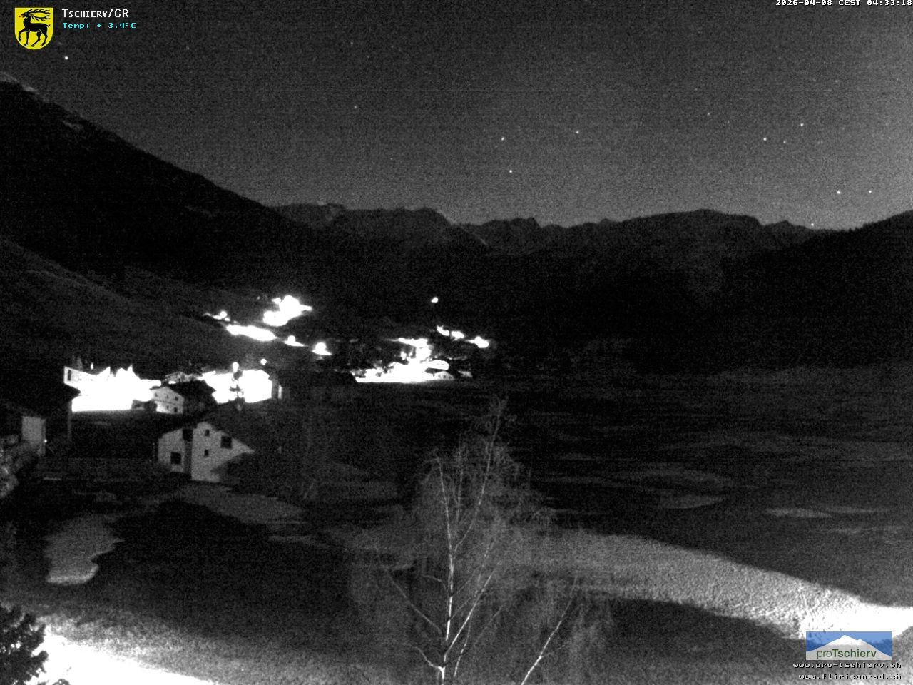 Archiv Foto Webcam Dorf Tschierv