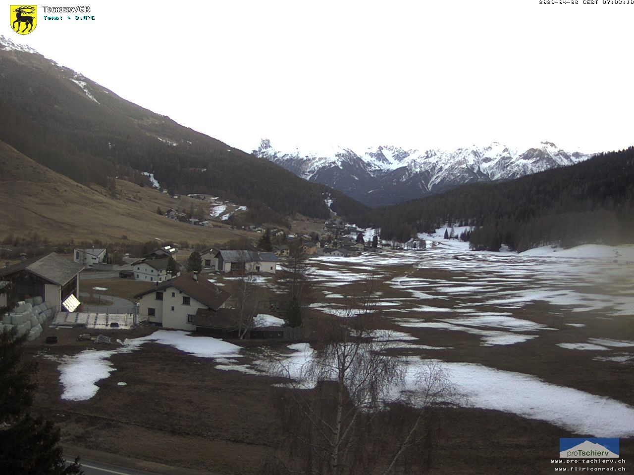Archiv Foto Webcam Dorf Tschierv