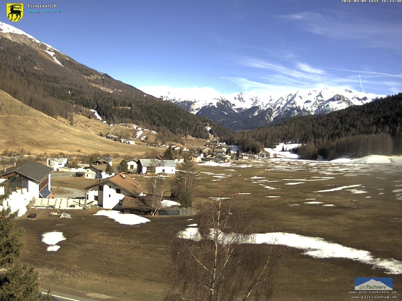 Archiv Foto Webcam Dorf Tschierv