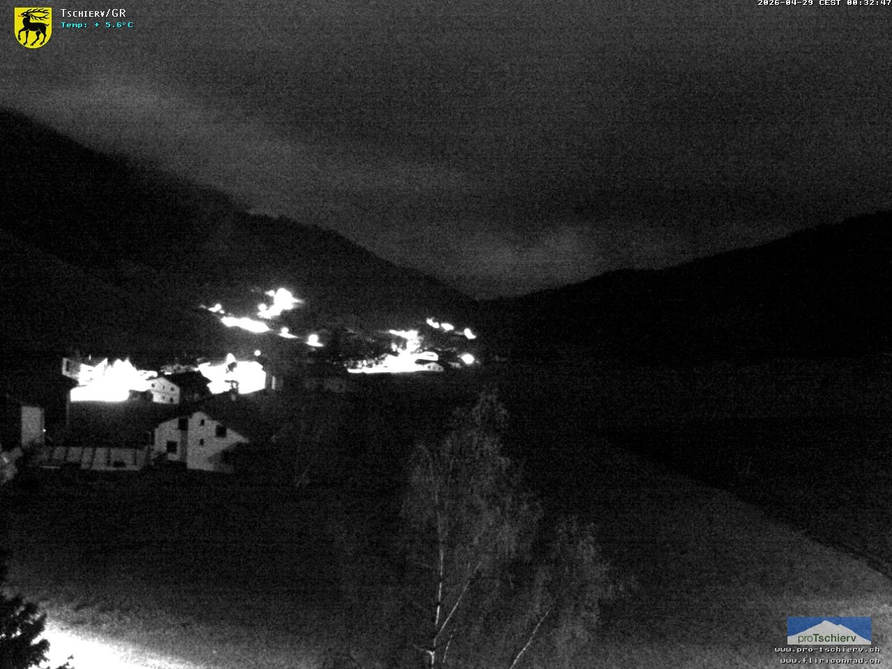Archiv Foto Webcam Dorf Tschierv