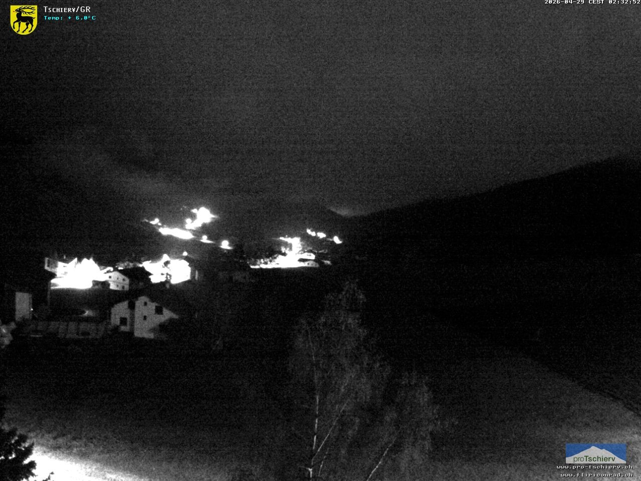 Archiv Foto Webcam Dorf Tschierv