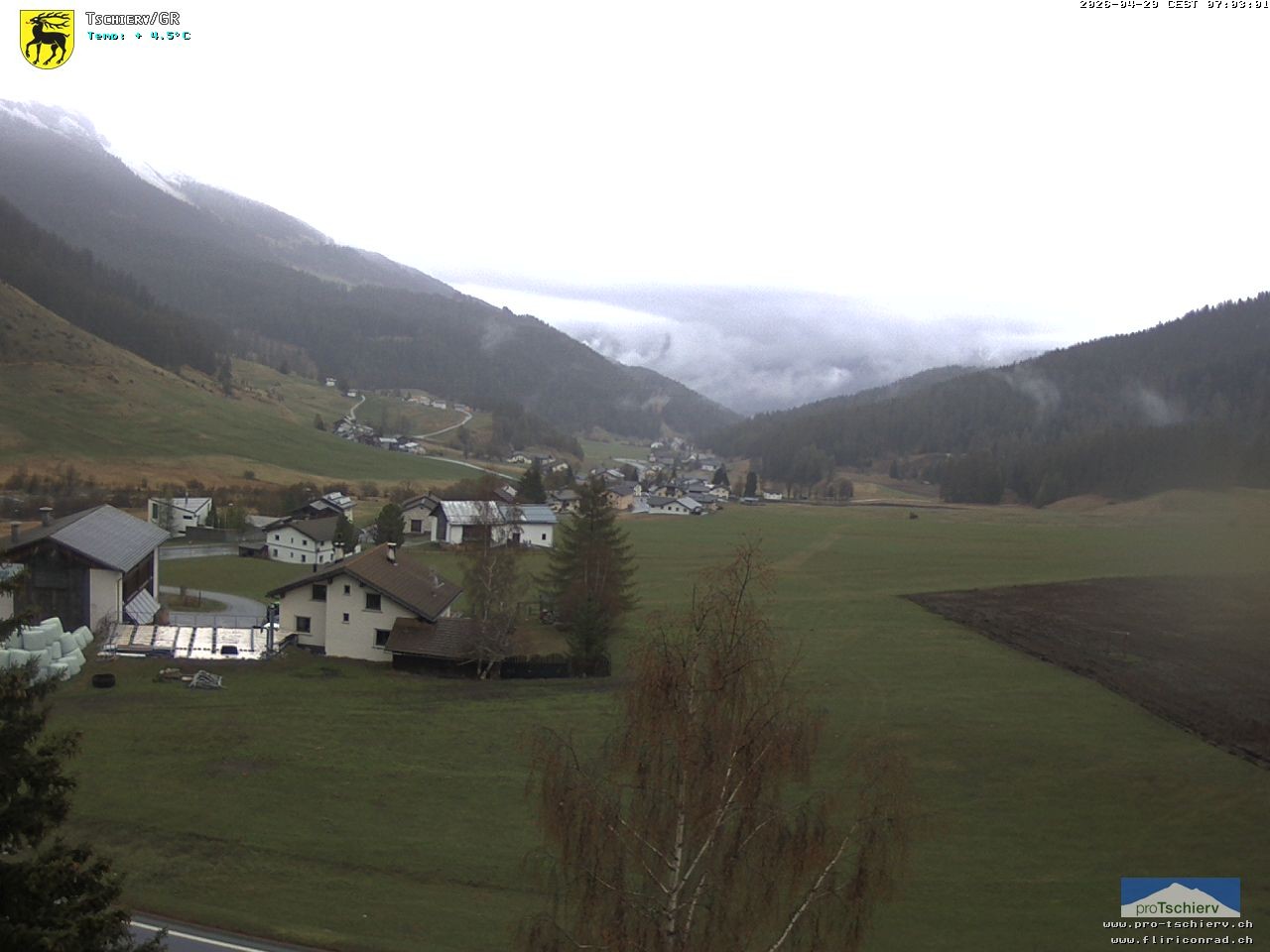 Archiv Foto Webcam Dorf Tschierv