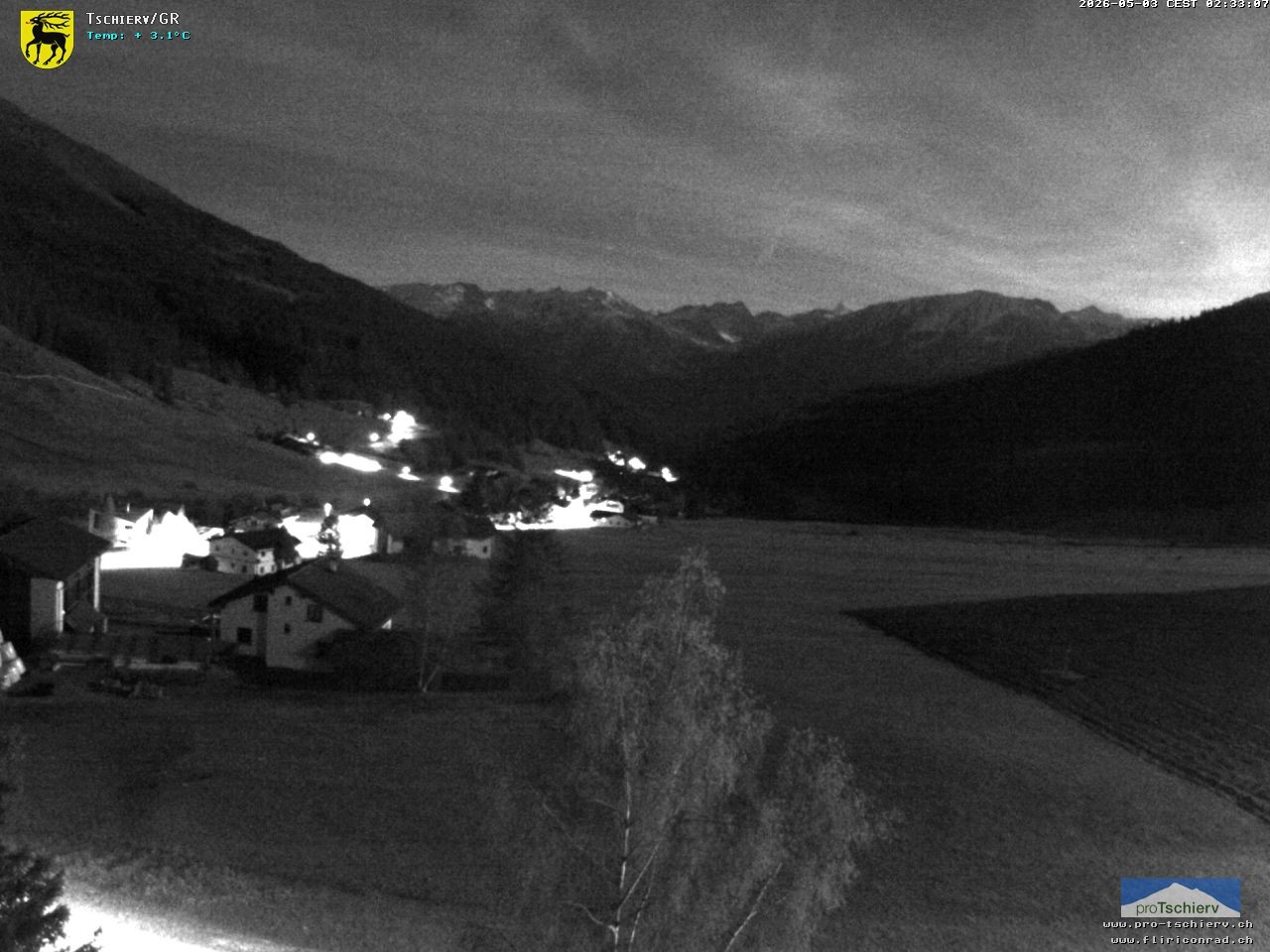 Archiv Foto Webcam Dorf Tschierv