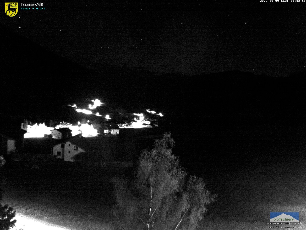 Archiv Foto Webcam Dorf Tschierv