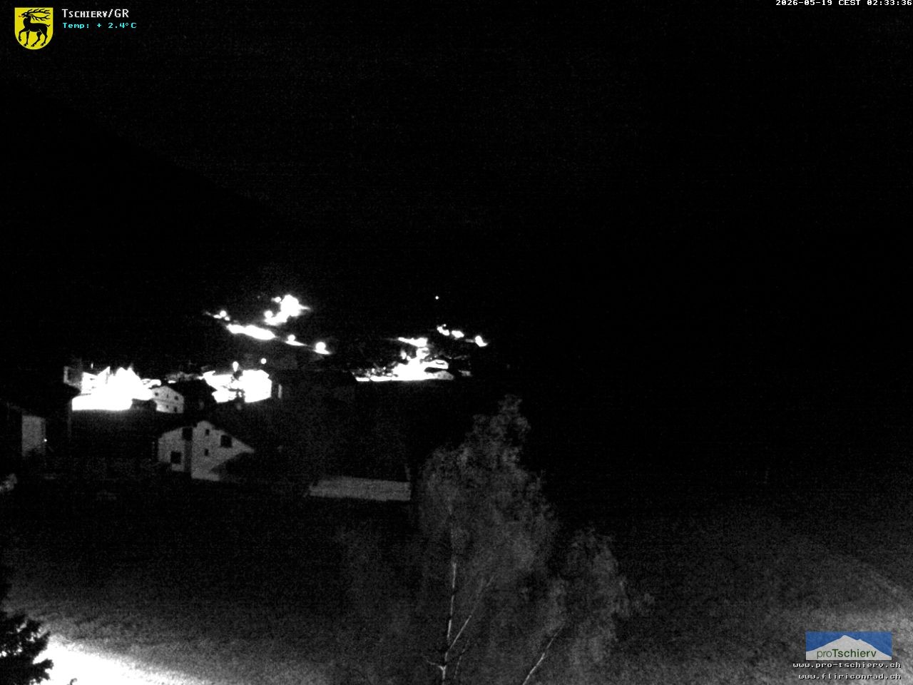 Archiv Foto Webcam Dorf Tschierv