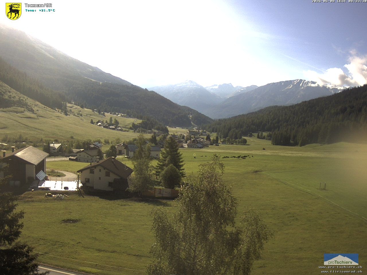 Archiv Foto Webcam Dorf Tschierv