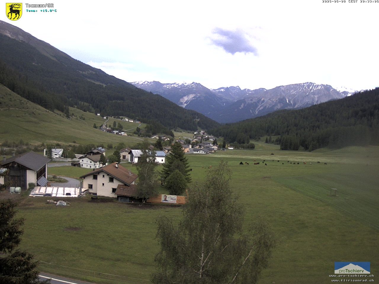 Archiv Foto Webcam Dorf Tschierv