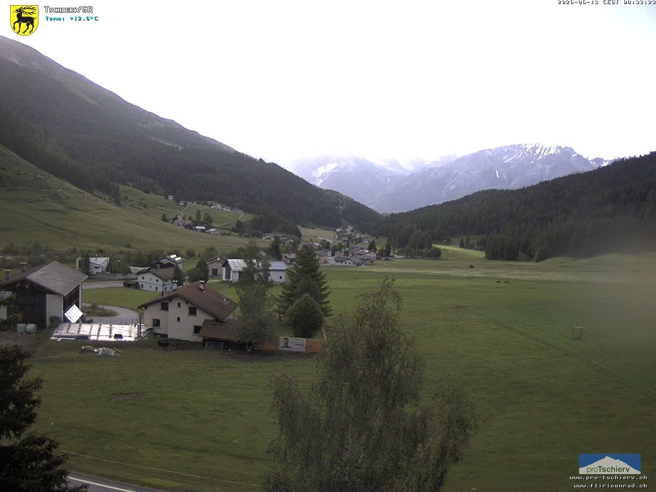 Archiv Foto Webcam Dorf Tschierv