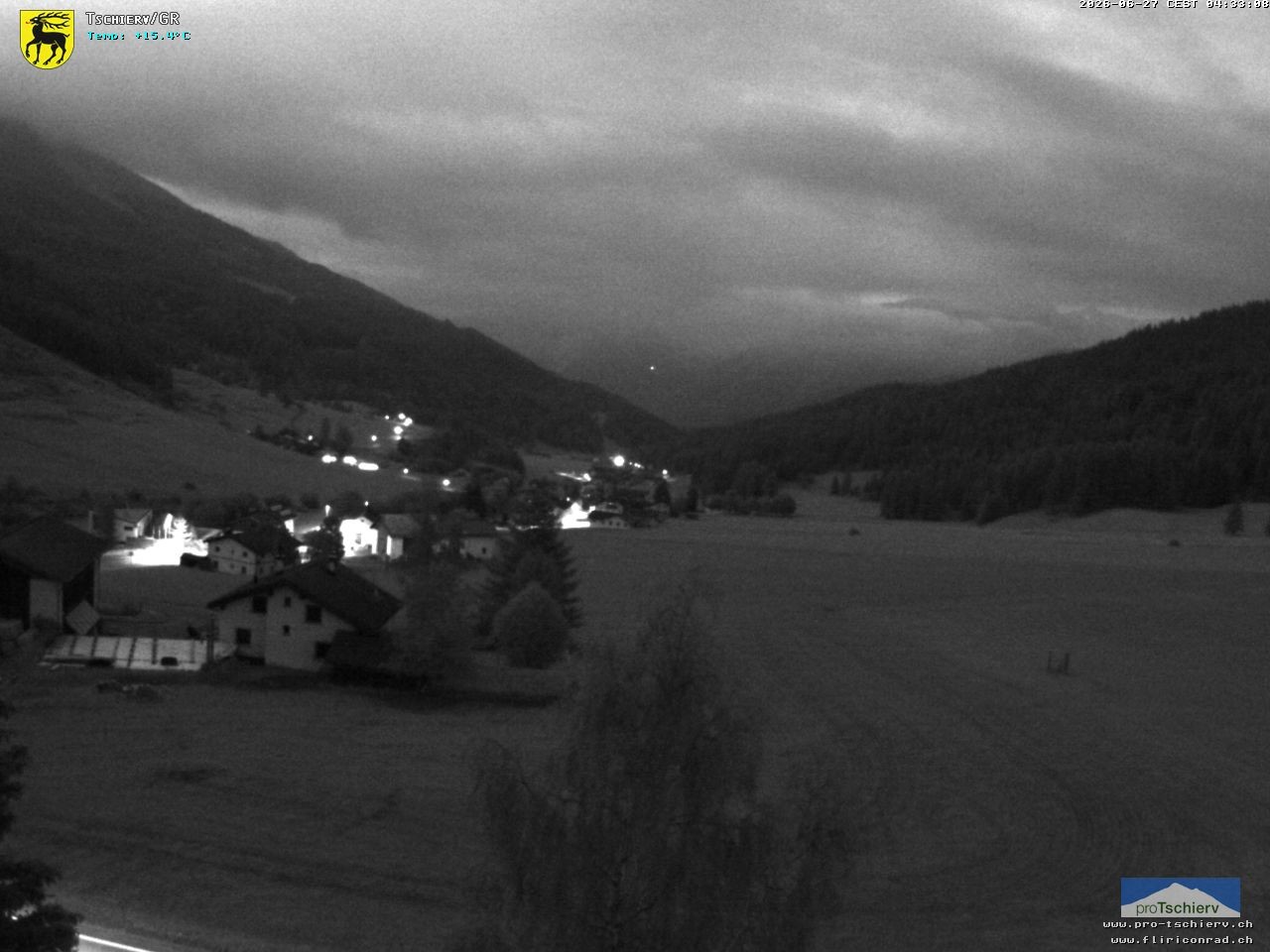 Archiv Foto Webcam Dorf Tschierv