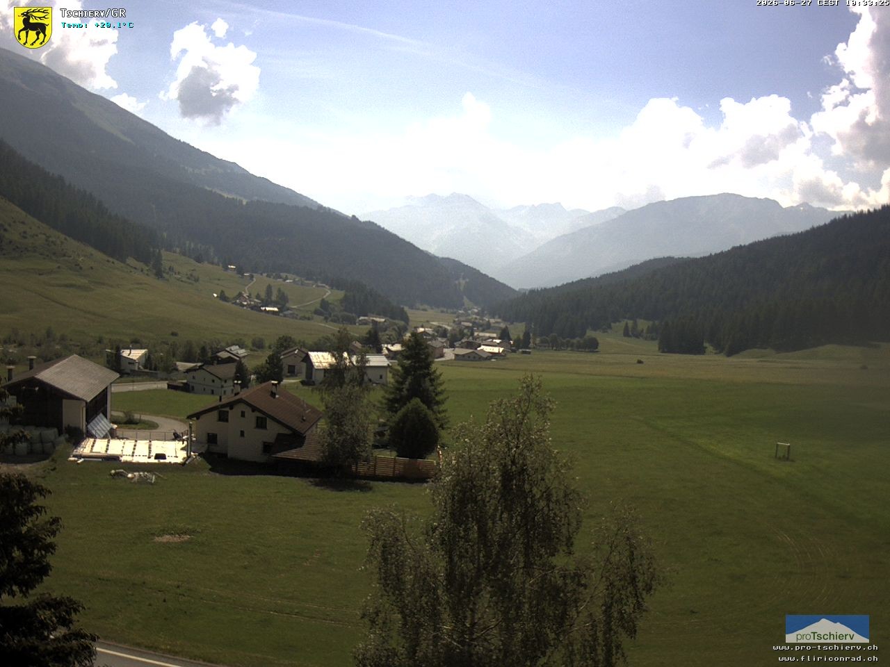 Archiv Foto Webcam Dorf Tschierv