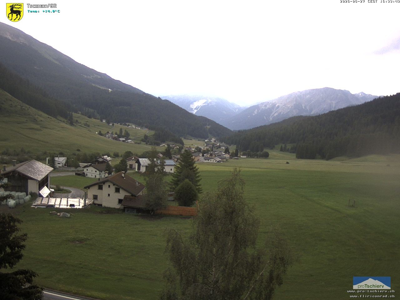 Archiv Foto Webcam Dorf Tschierv