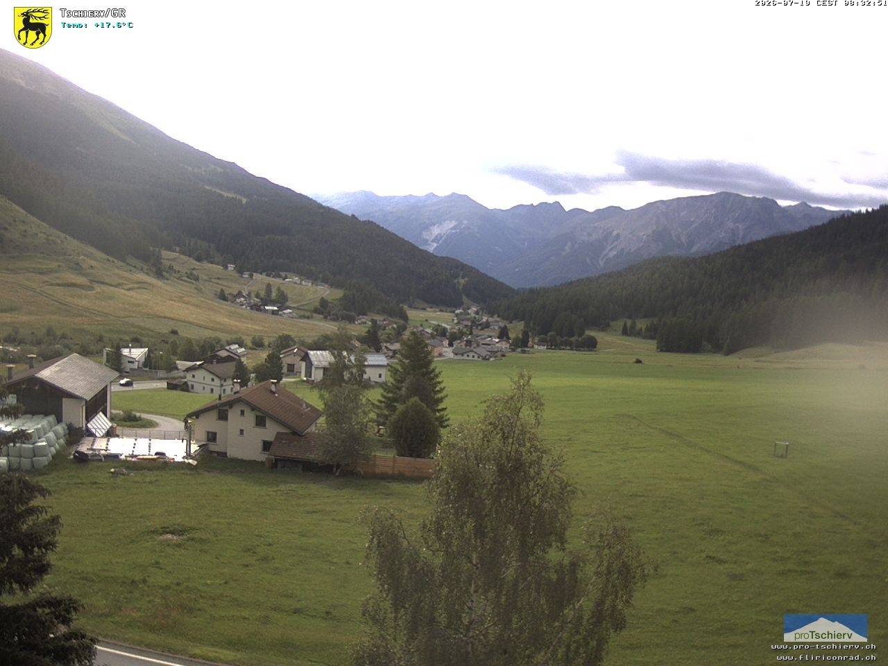 Archiv Foto Webcam Dorf Tschierv