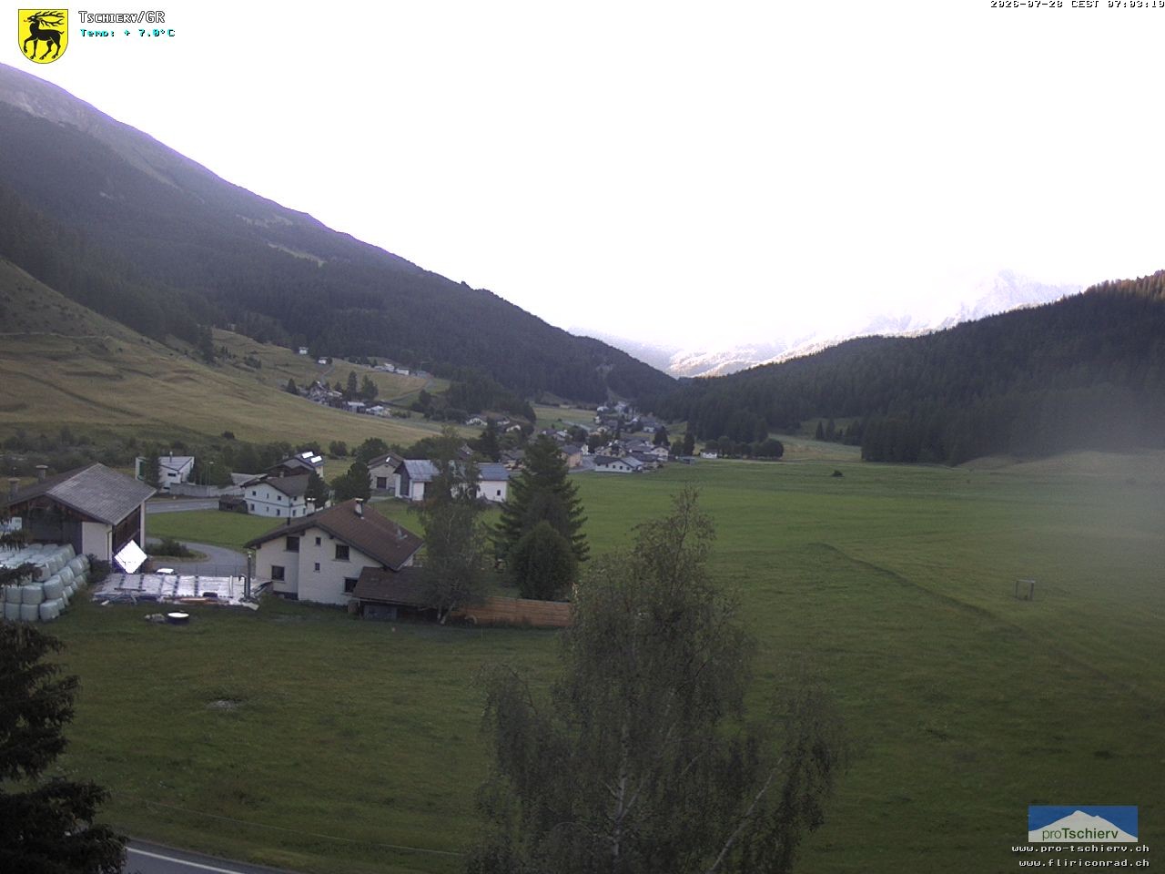 Archiv Foto Webcam Dorf Tschierv