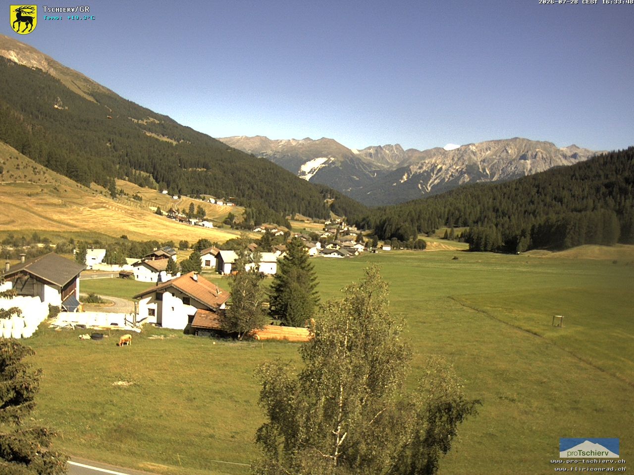 Archiv Foto Webcam Dorf Tschierv