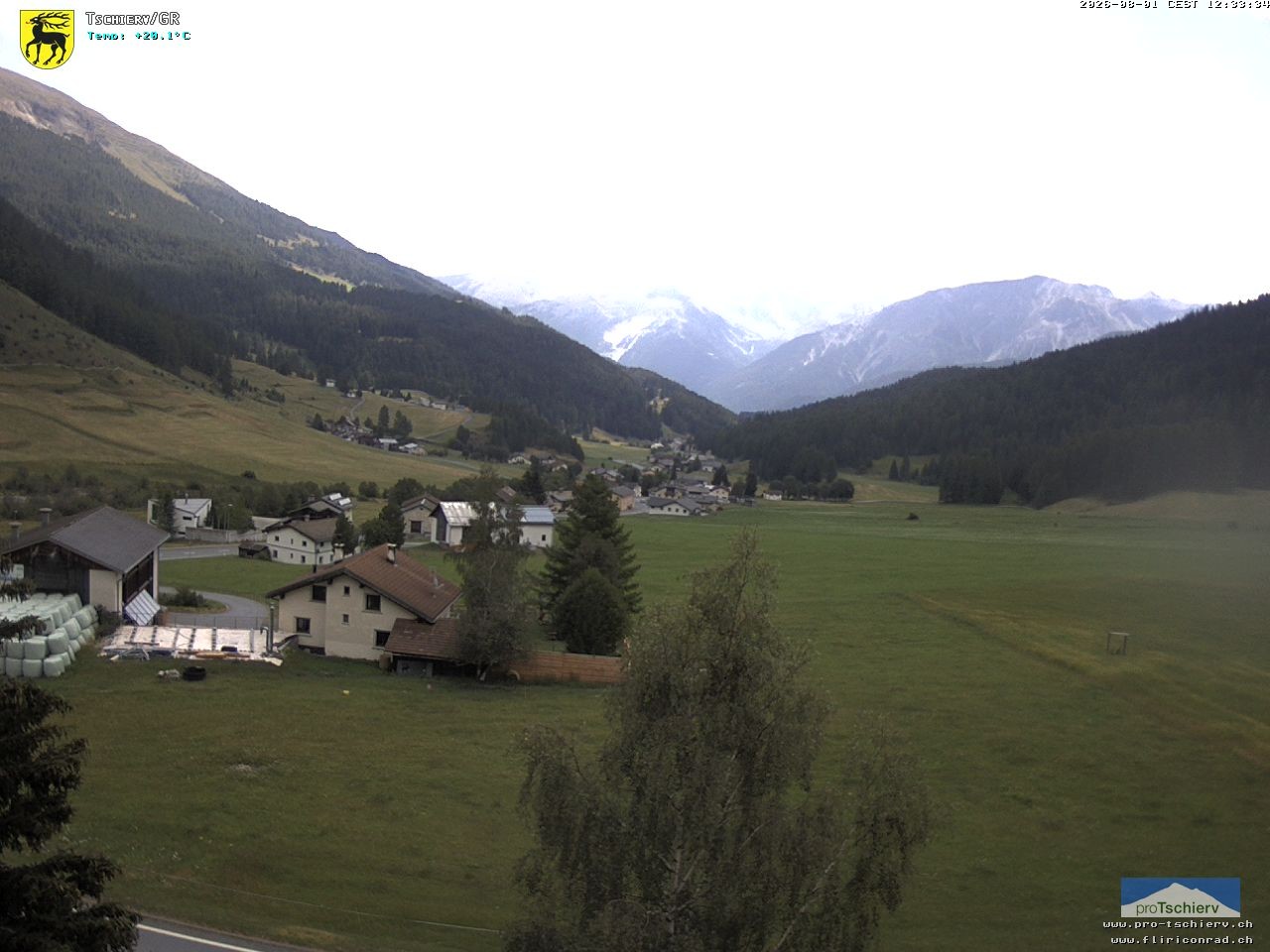 Archiv Foto Webcam Dorf Tschierv