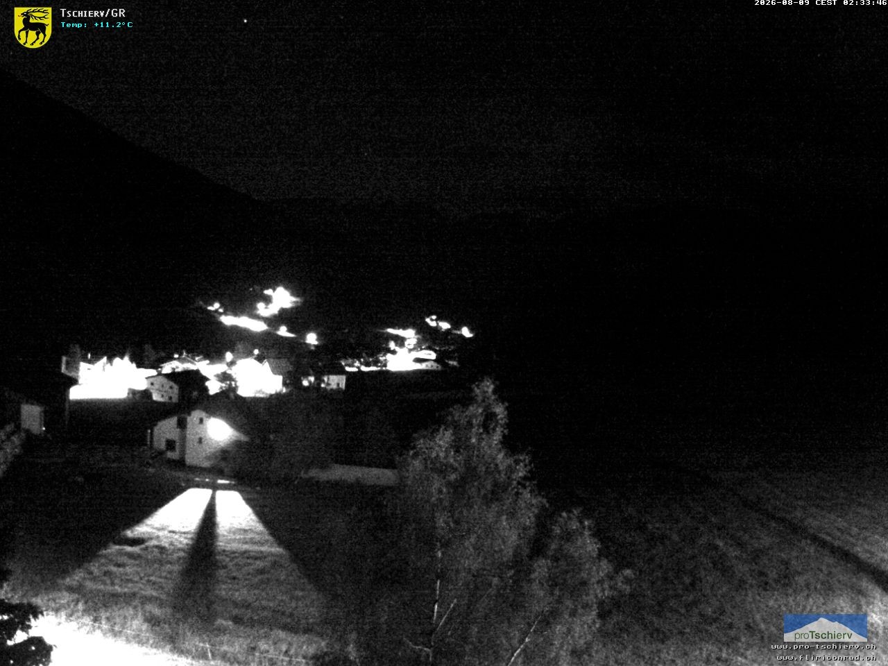 Archiv Foto Webcam Dorf Tschierv