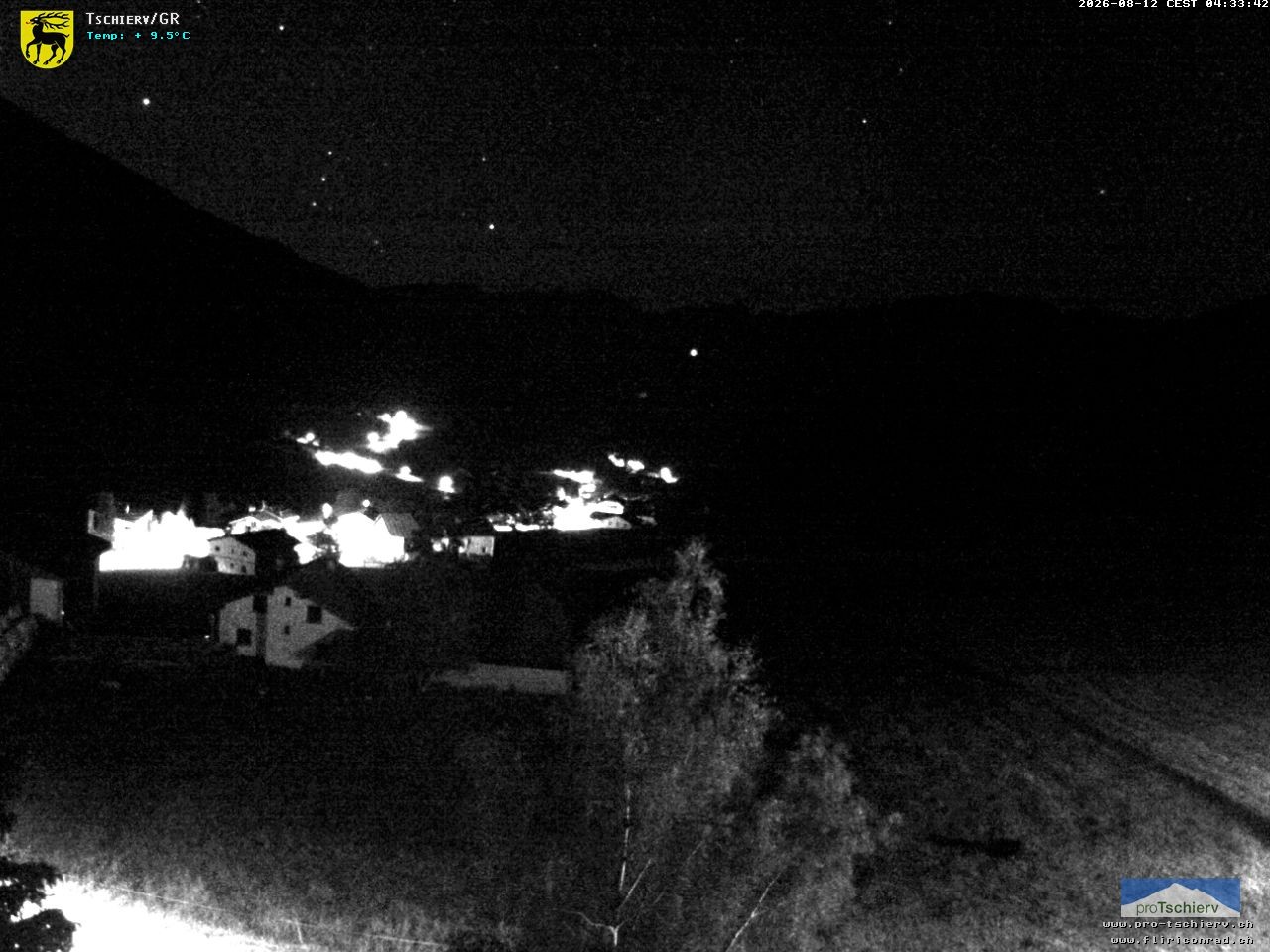 Archiv Foto Webcam Dorf Tschierv