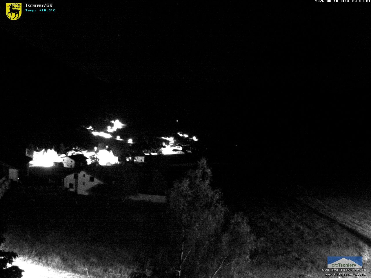 Archiv Foto Webcam Dorf Tschierv