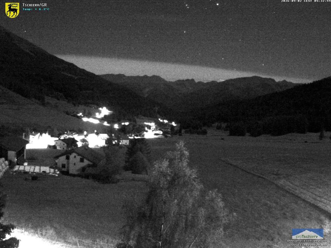 Archiv Foto Webcam Dorf Tschierv