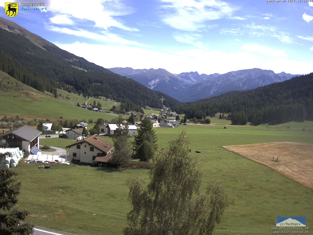Archiv Foto Webcam Dorf Tschierv