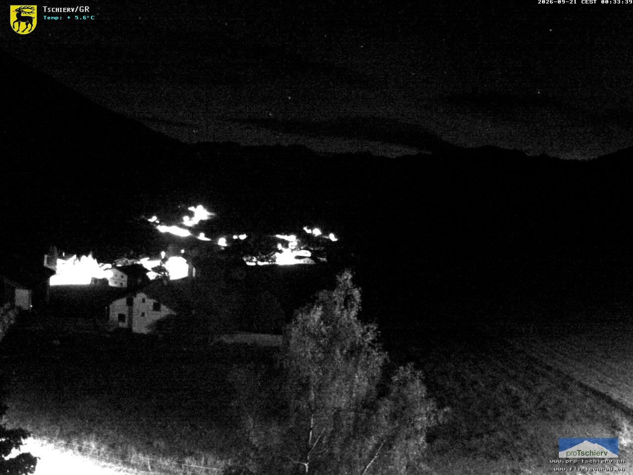 Archiv Foto Webcam Dorf Tschierv