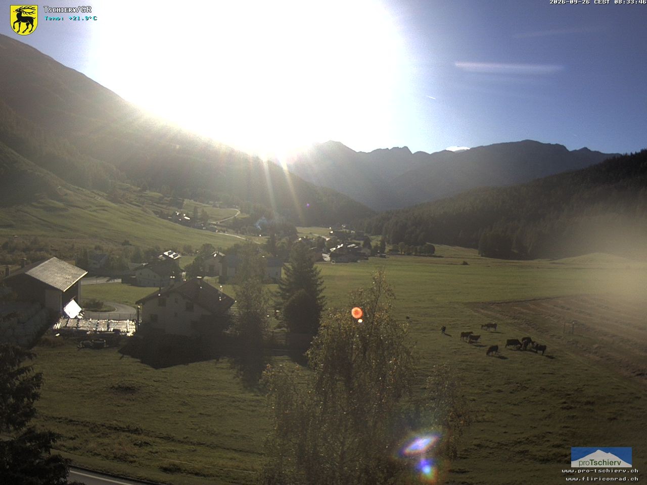 Archiv Foto Webcam Dorf Tschierv
