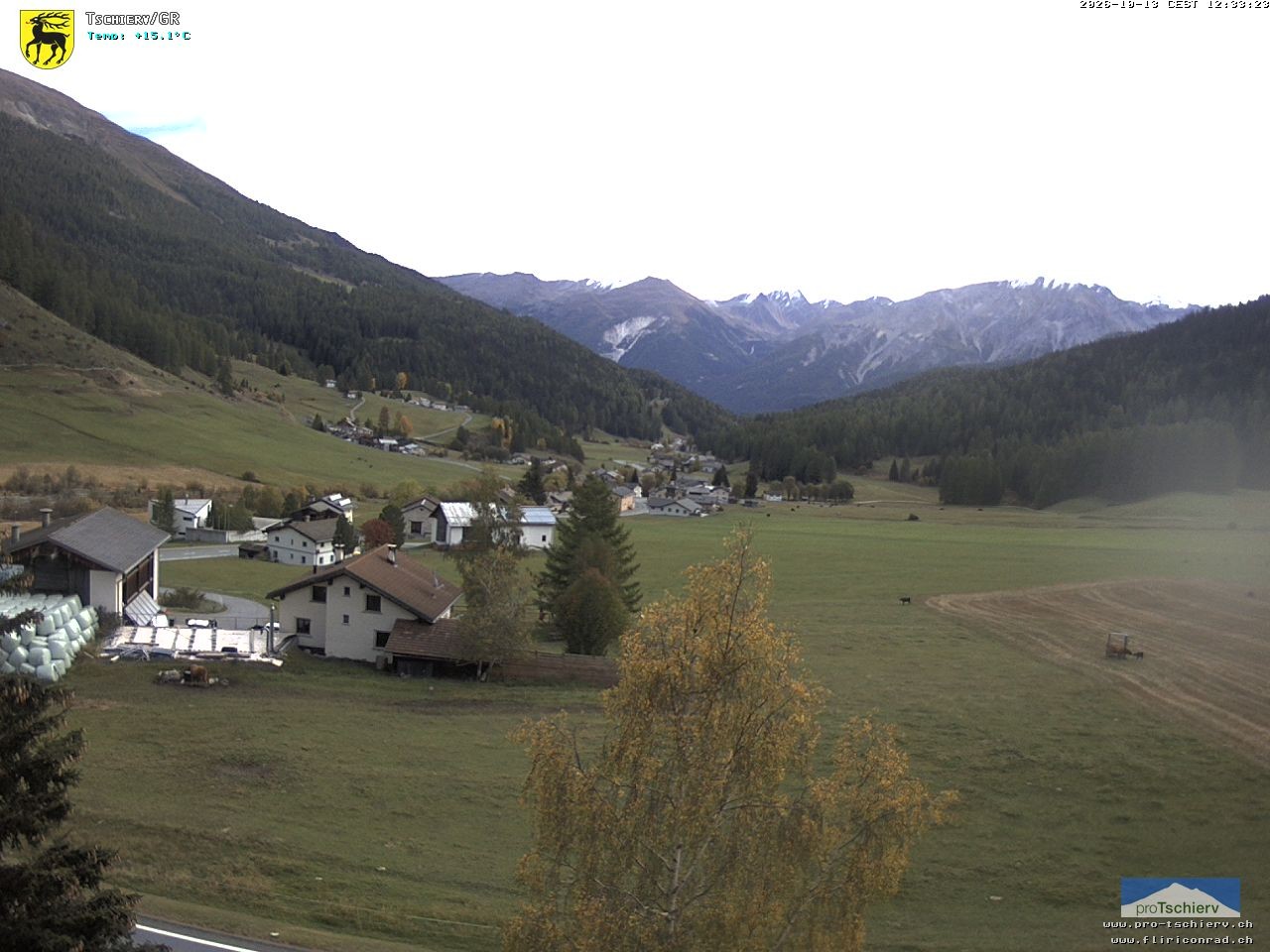 Archiv Foto Webcam Dorf Tschierv