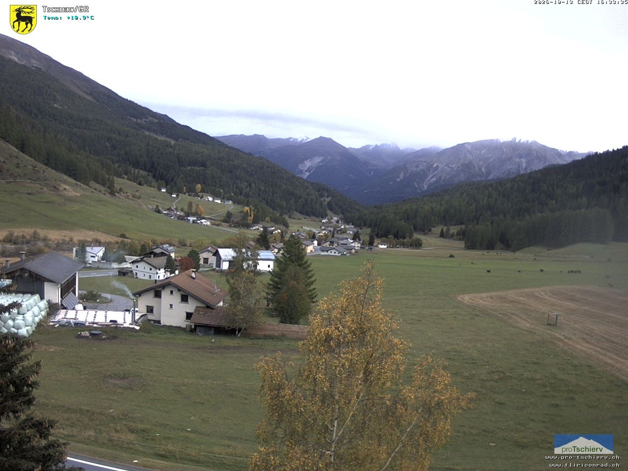 Archiv Foto Webcam Dorf Tschierv