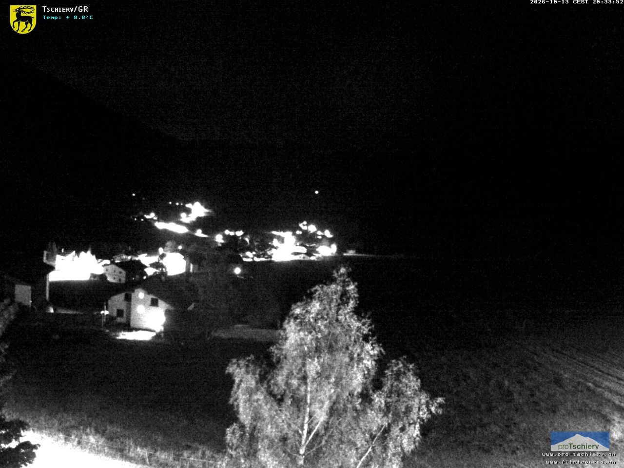 Archiv Foto Webcam Dorf Tschierv