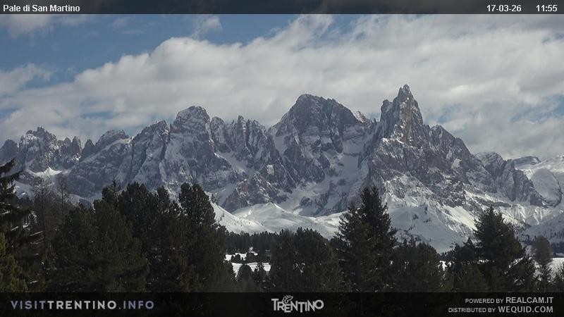 Archiv Foto Webcam Pale di San Martino, Trentino