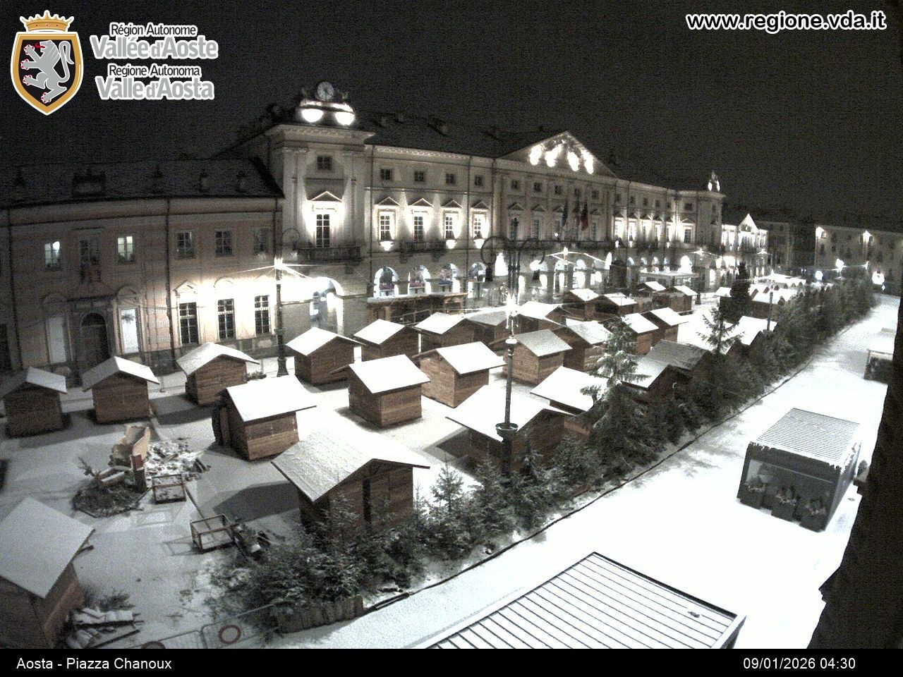 Archiv Foto Webcam Piazza Emile Chanoux, Aosta