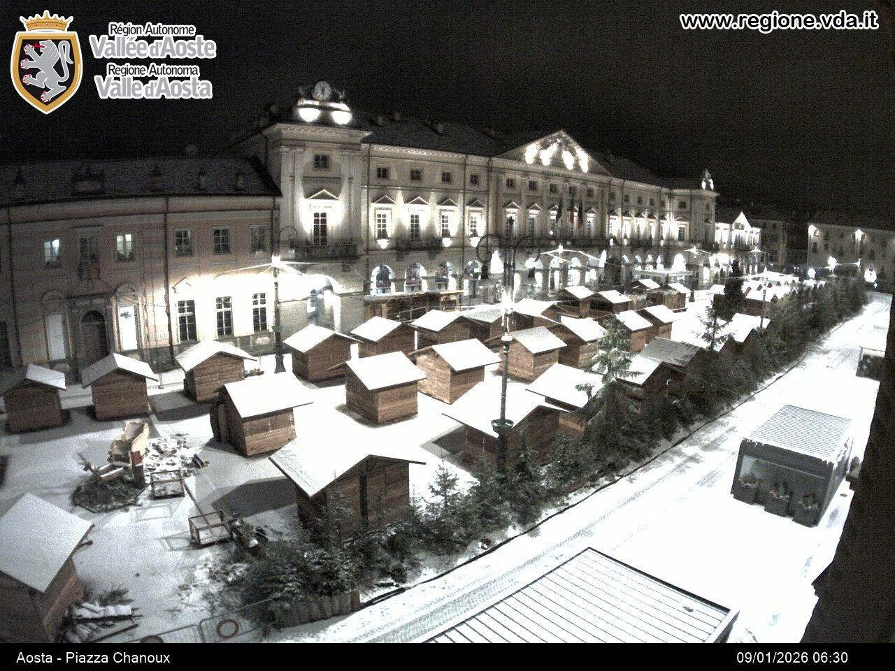 Archiv Foto Webcam Piazza Emile Chanoux, Aosta