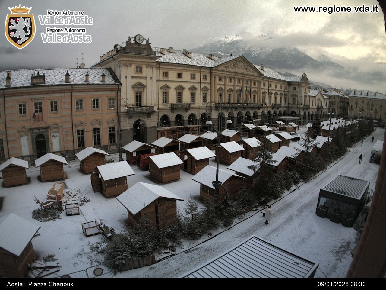 Archiv Foto Webcam Piazza Emile Chanoux, Aosta