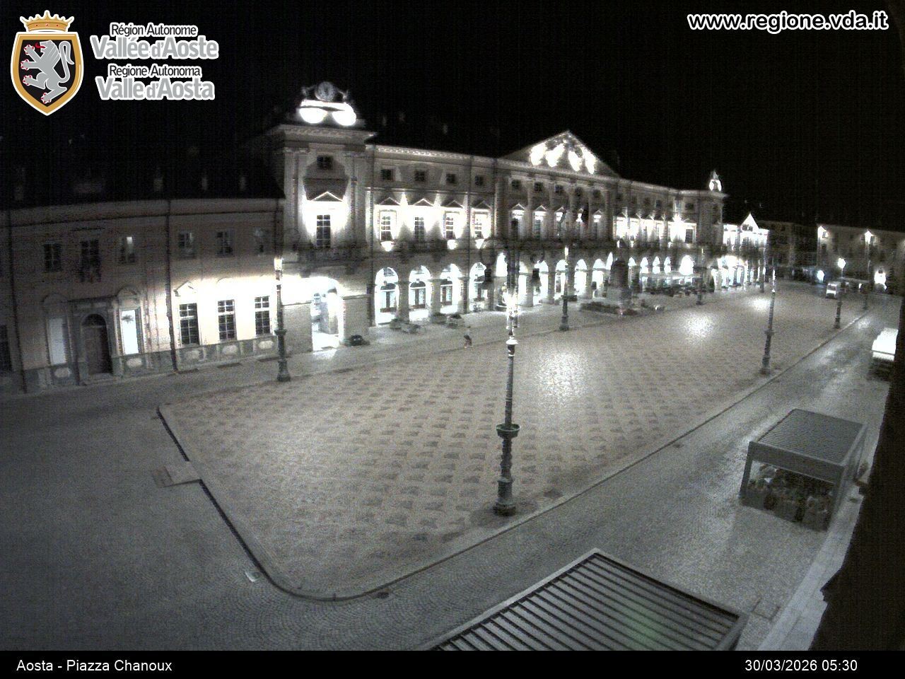 Archiv Foto Webcam Piazza Emile Chanoux, Aosta