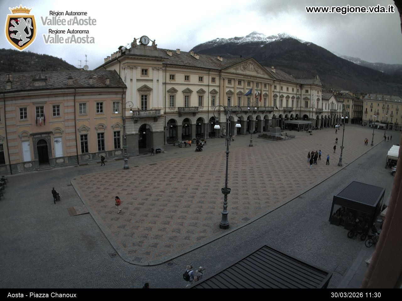 Archiv Foto Webcam Piazza Emile Chanoux, Aosta