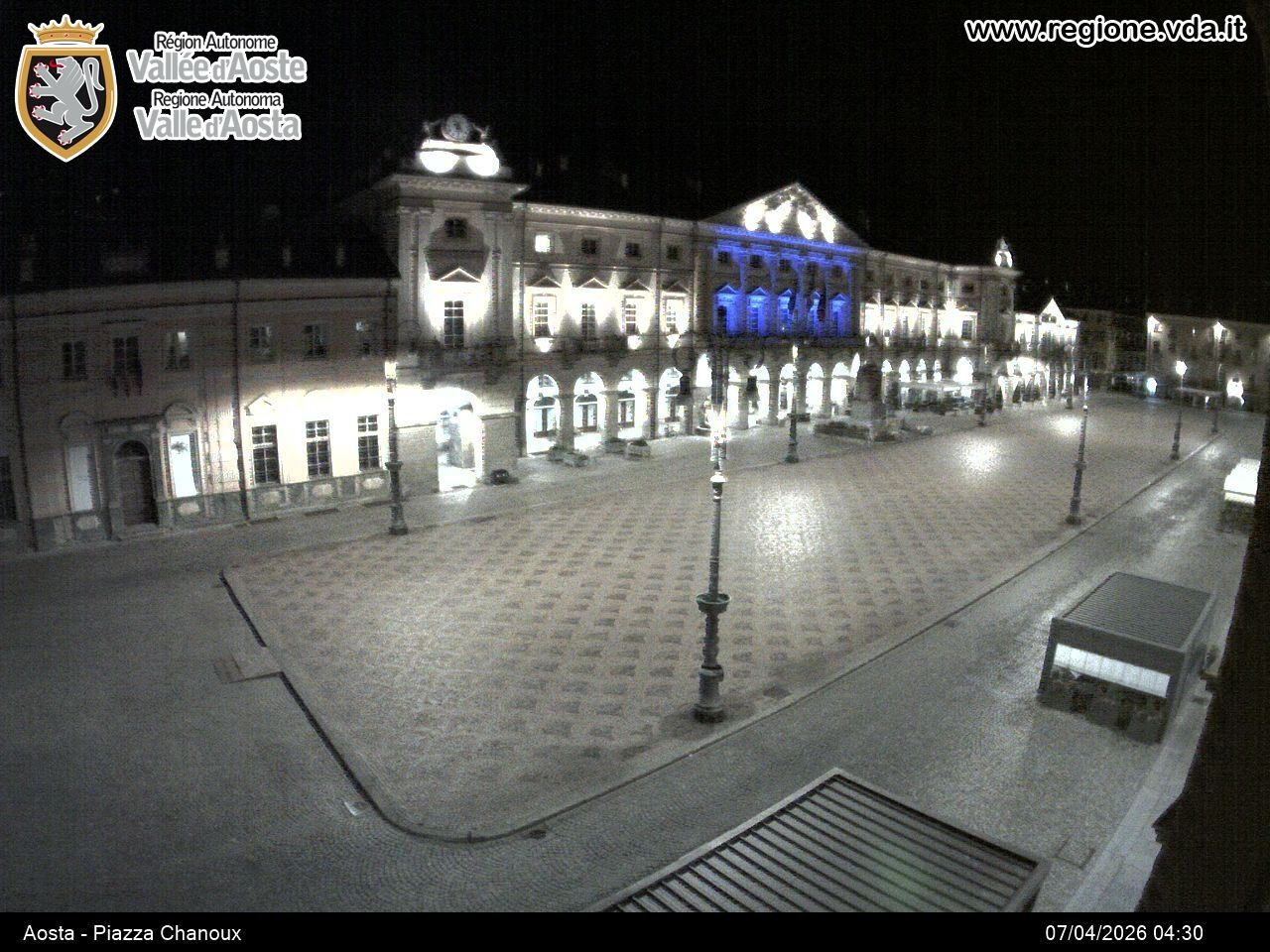 Archiv Foto Webcam Piazza Emile Chanoux, Aosta