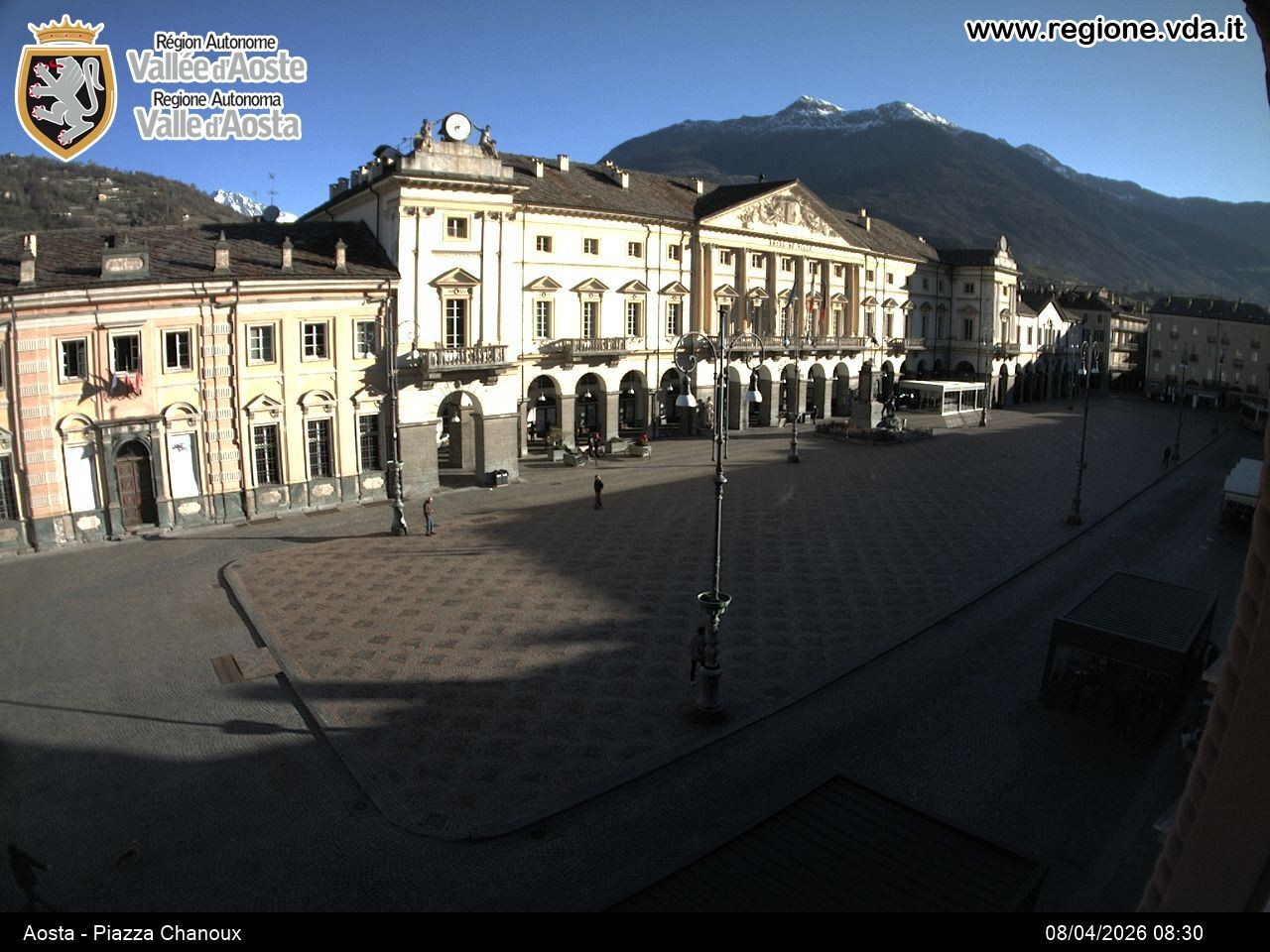 Archived image Webcam Aosta, Piazza Emile Chanoux