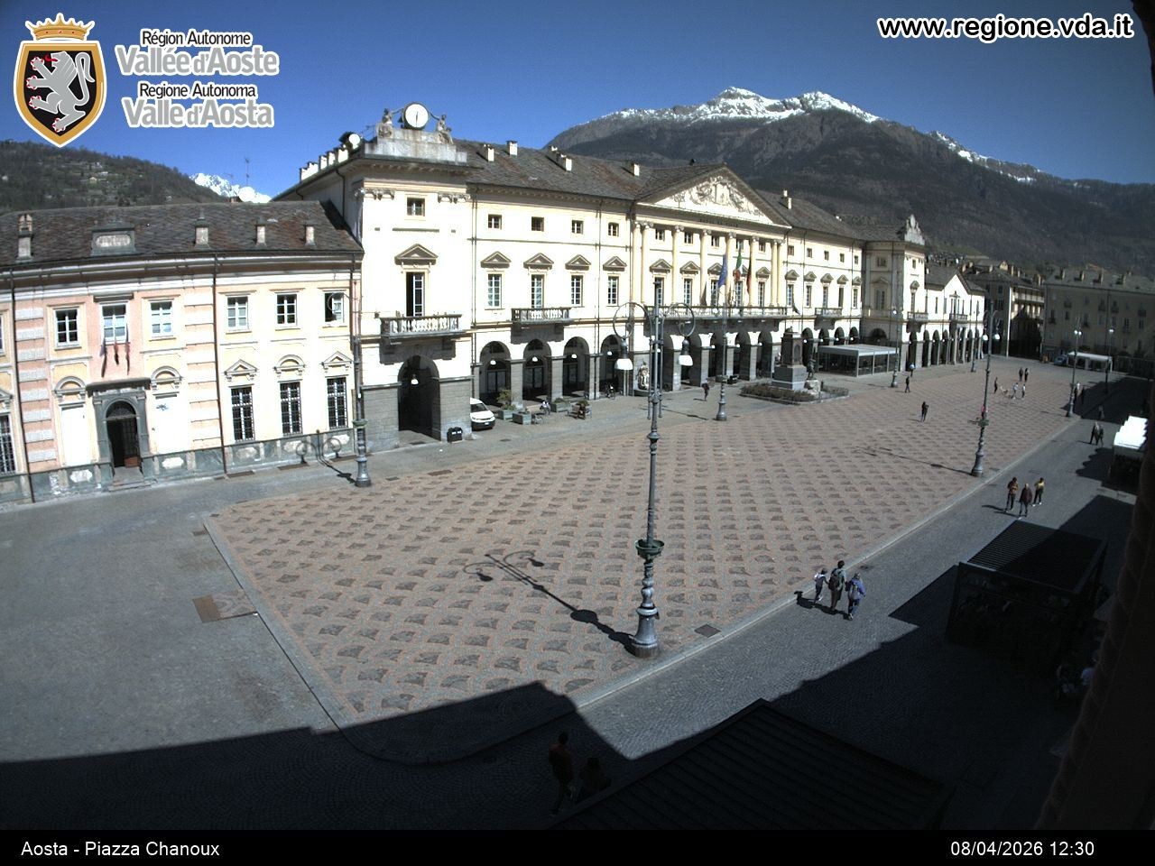 Archived image Webcam Aosta, Piazza Emile Chanoux