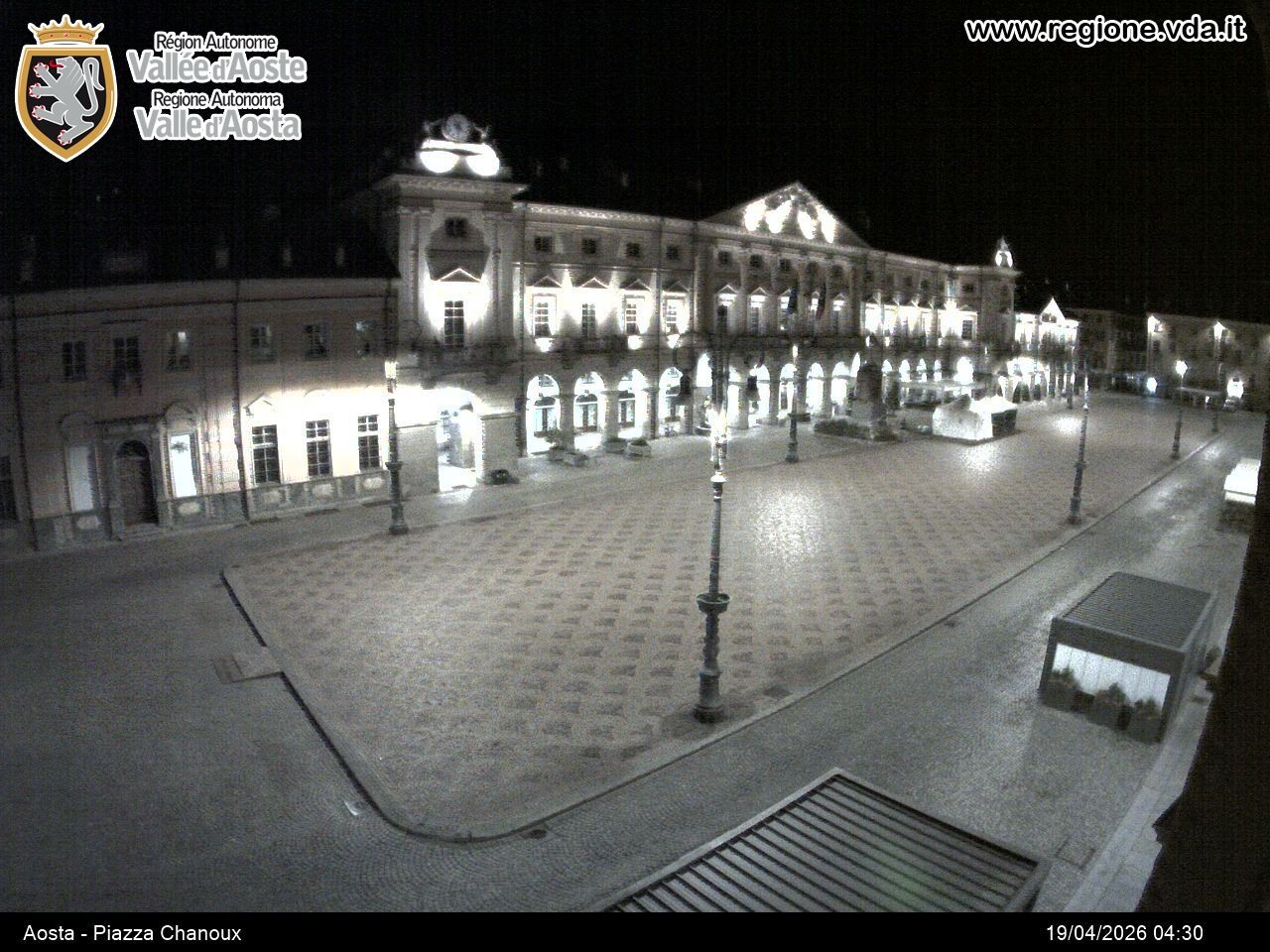 Archived image Webcam Aosta, Piazza Emile Chanoux