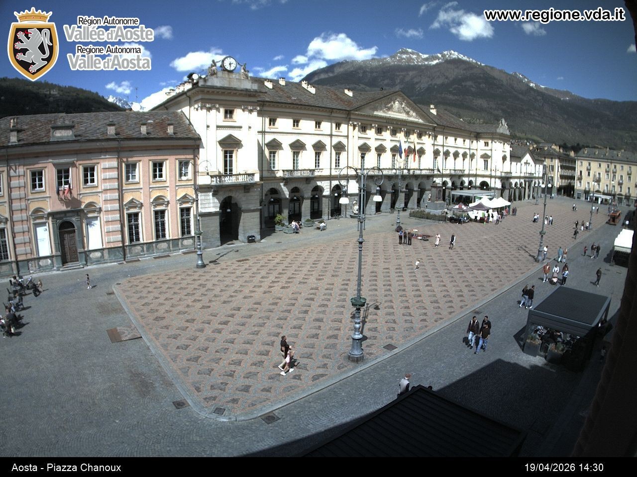 Archived image Webcam Aosta, Piazza Emile Chanoux