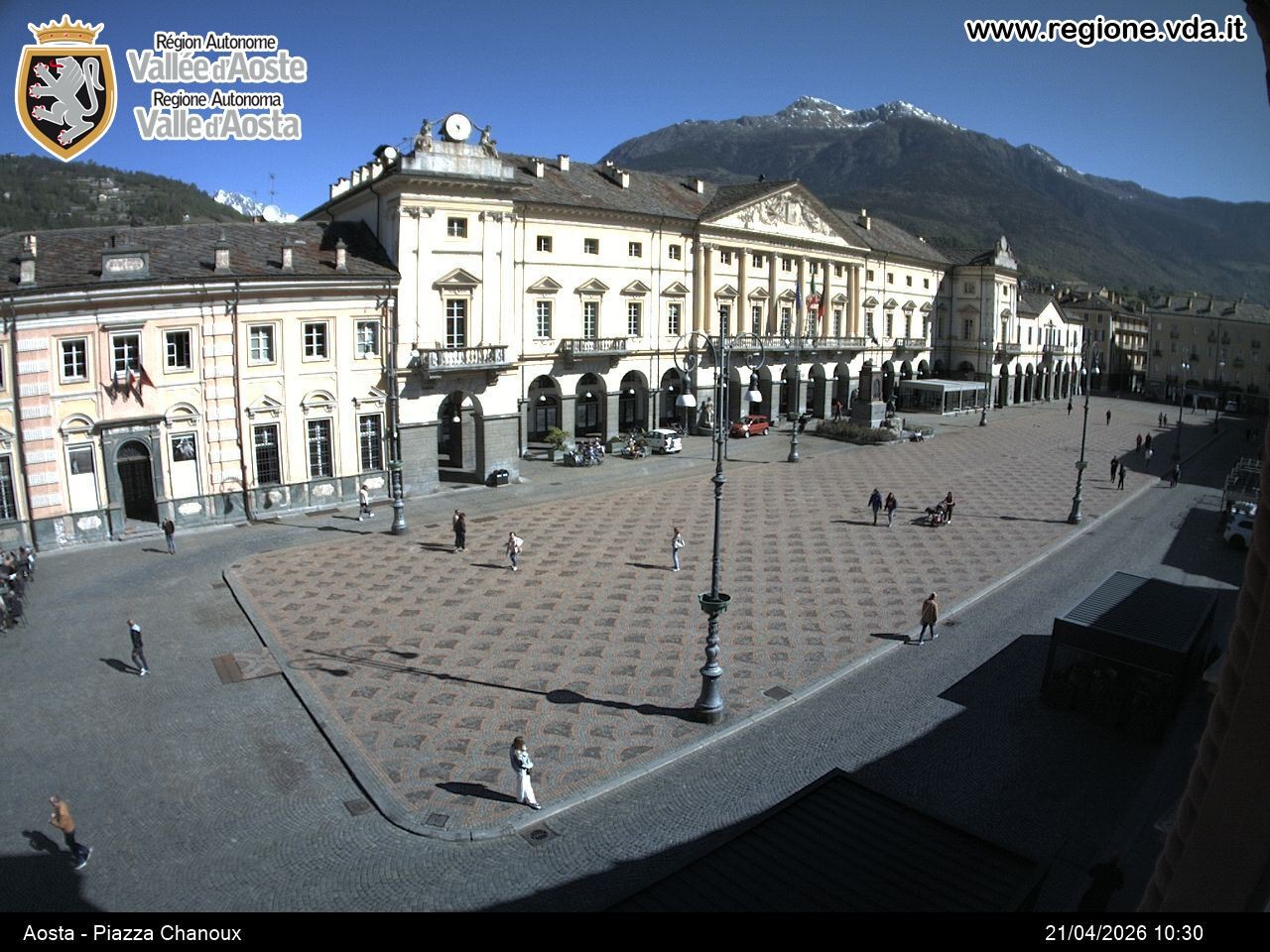 Archiv Foto Webcam Piazza Emile Chanoux, Aosta