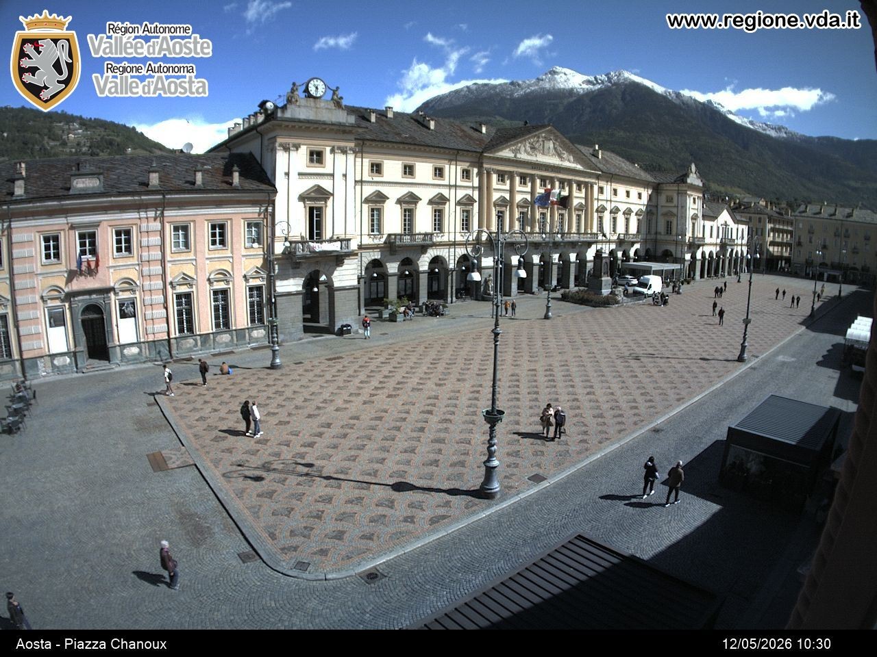 Archiv Foto Webcam Piazza Emile Chanoux, Aosta