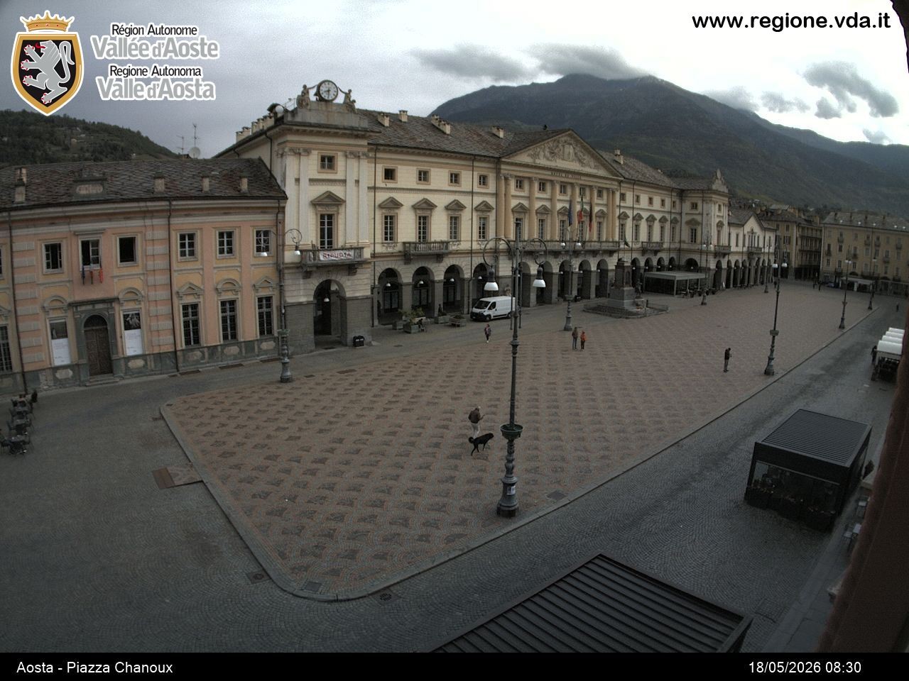Archived image Webcam Aosta, Piazza Emile Chanoux