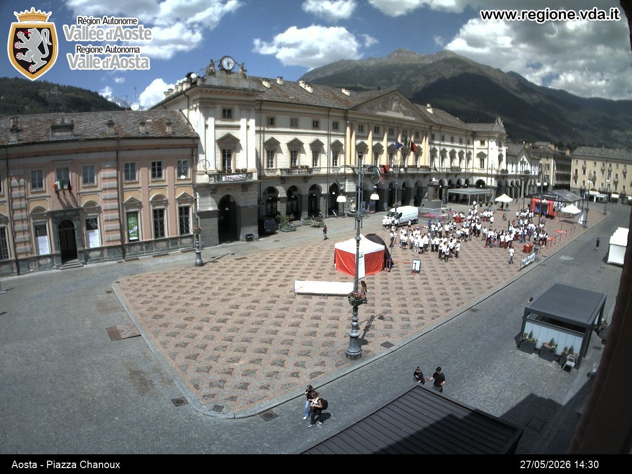 Archived image Webcam Aosta, Piazza Emile Chanoux