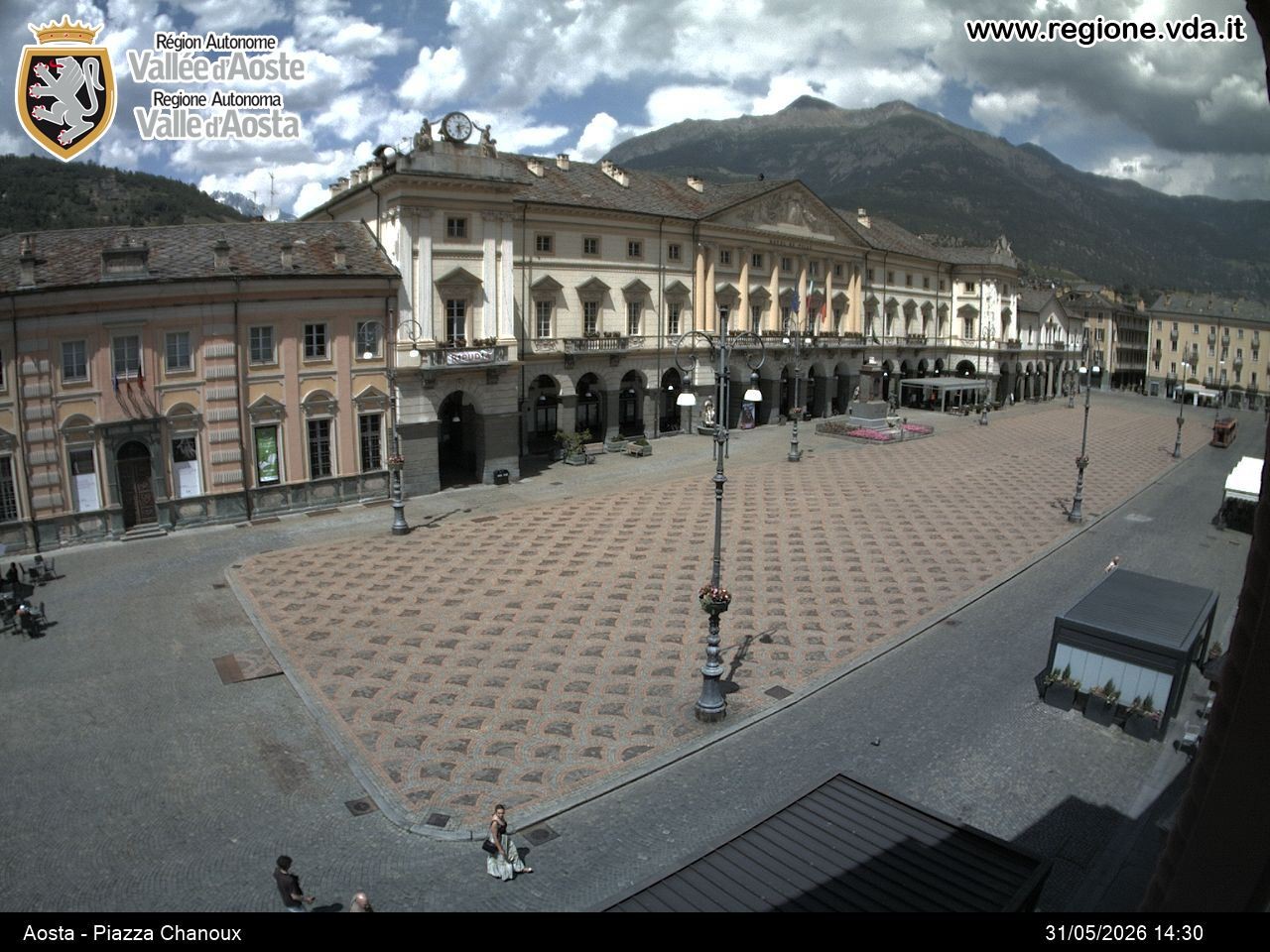 Archiv Foto Webcam Piazza Emile Chanoux, Aosta