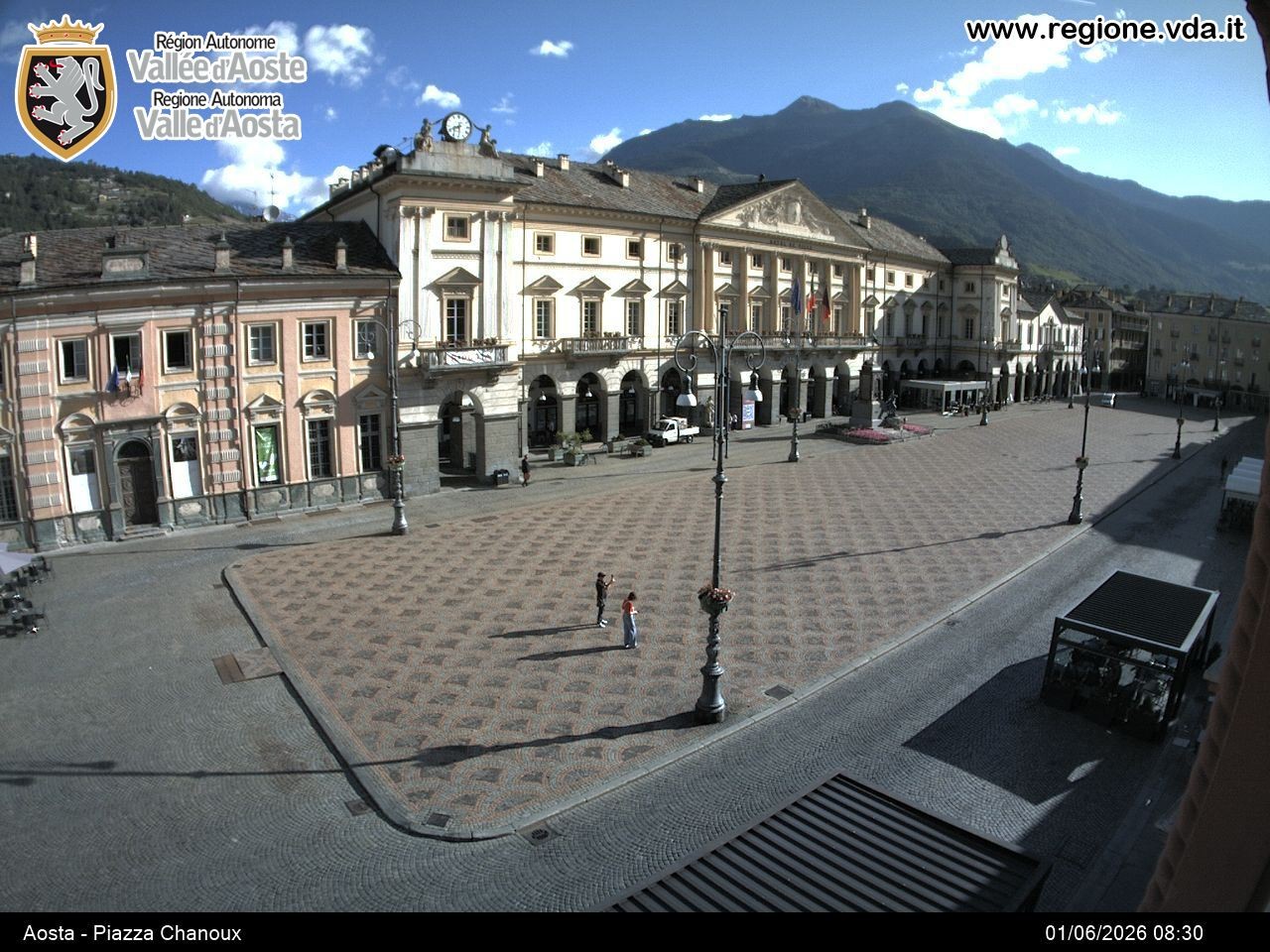 Archiv Foto Webcam Piazza Emile Chanoux, Aosta