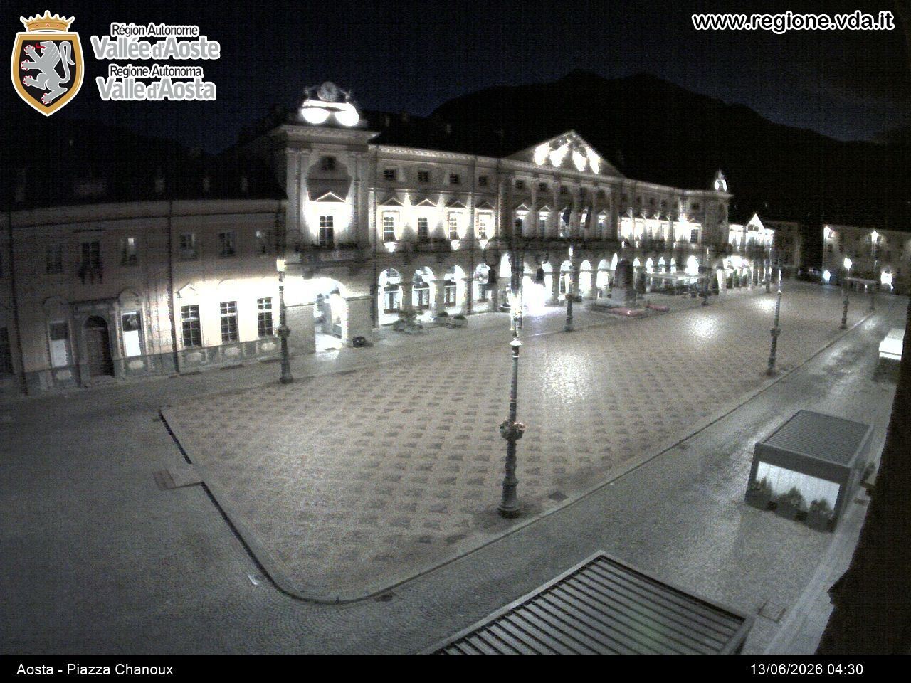 Archiv Foto Webcam Piazza Emile Chanoux, Aosta